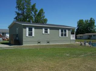 4082 E Nicholas Dr, Cass City, MI 48726