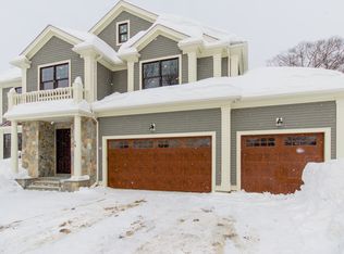 10 Parker Ter, Newton, MA 02459