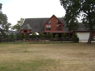 38820 Wiggins Rd, Hempstead, TX 77445