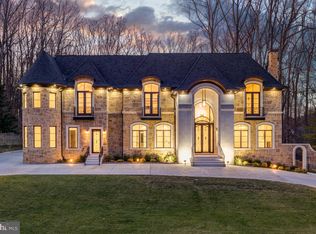 1048 Rector Ln, Mclean, VA 22102