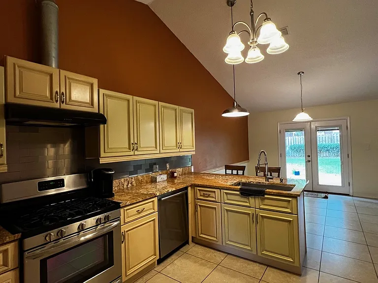 126 Destrehan Rd — Photo 7