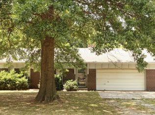 13525 E Crestview Rd, Claremore, OK 74019