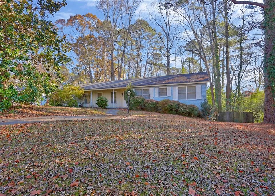1st image of 3293 Lenox Pl NE