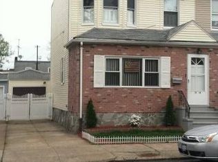 7849 78th St, Ridgewood, NY 11385