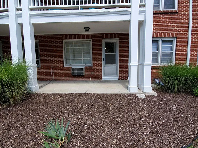 76 Union Ave SE #106 — Photo 3