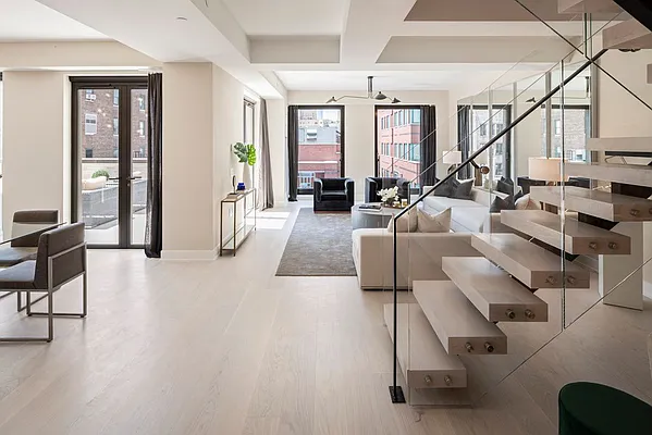 Sold by Nest Seekers International | media 2