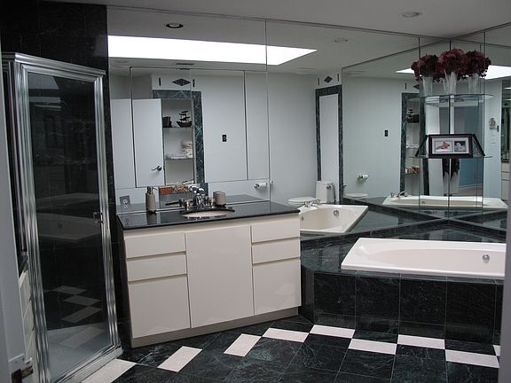 4th image of 45 Wimbledon Dr