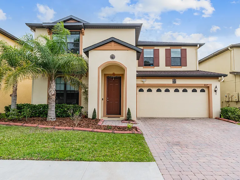 11027 Tahiti Isle Ln — Photo 84