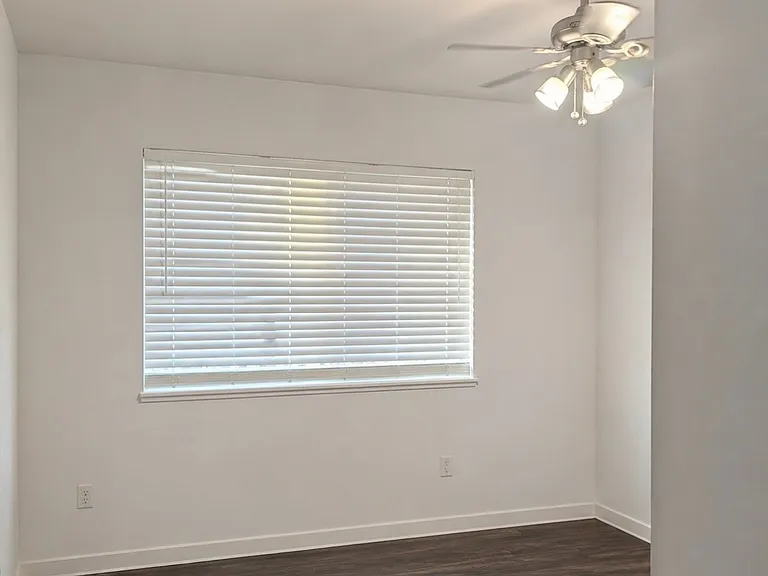 2518 Renegade Ave — Photo 8