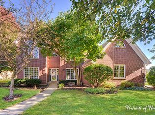 1443 Greenlake Dr, Aurora, IL 60502