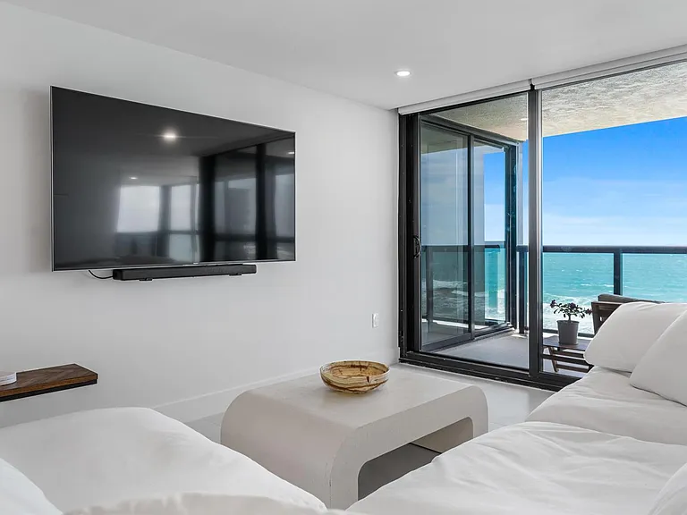 10410 S Ocean Dr #906 — Photo 16