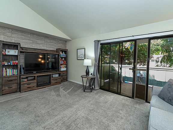 3rd image of 200 Compton Cir APT C