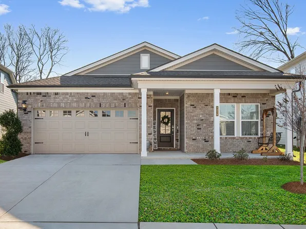 7373 Blue Gable Rd, Hermitage, TN 37076