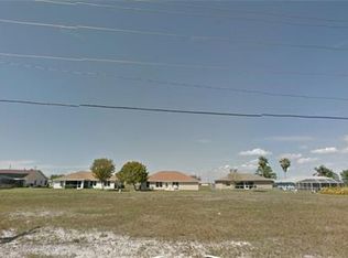 929 Diplomat Pkwy W, Cape Coral, FL 33993