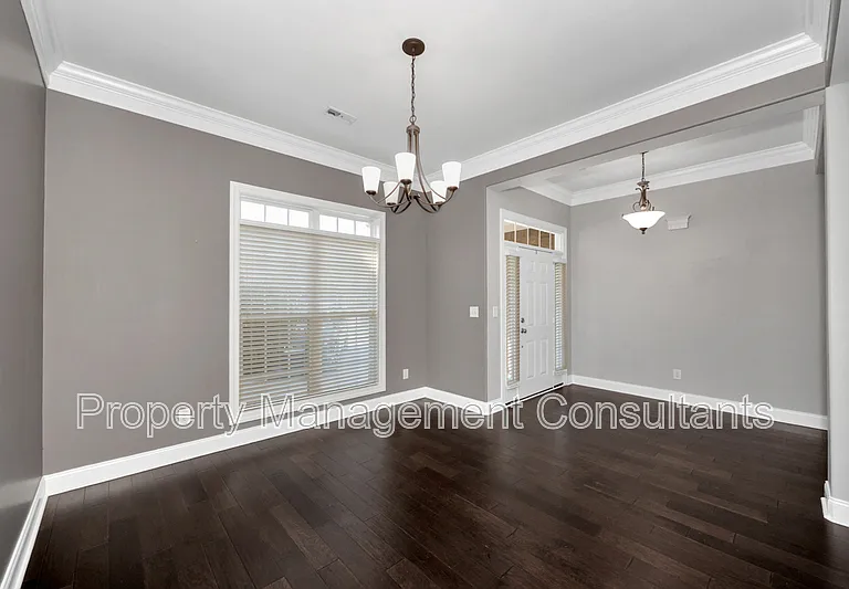 108 Blackwood Dr NW — Photo 9