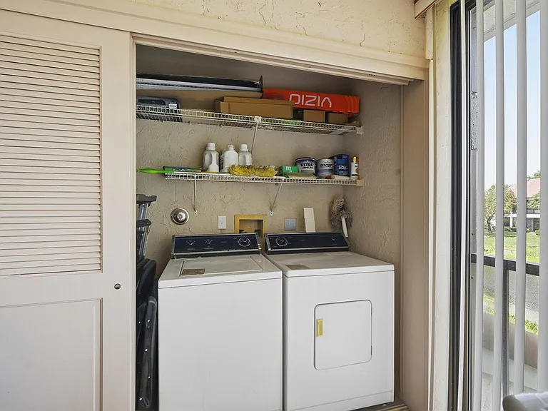 5395 Firenze Dr #K — Photo 20