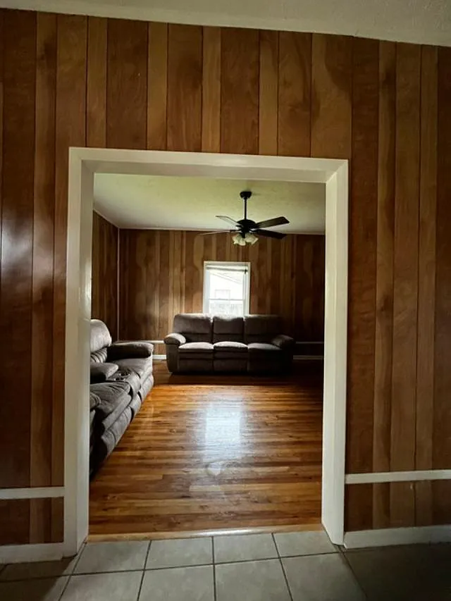 2 bed, 1000 sqft, $1,150 — Photo 4