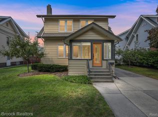 123 Hawthorn Ave, Royal Oak, MI