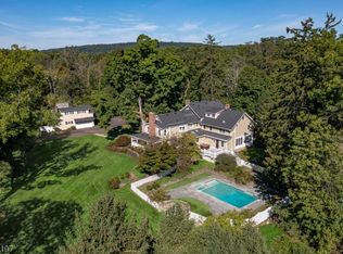 4 Browning Ct, Mendham, NJ 07945