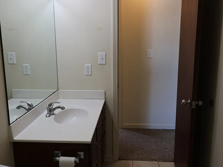 1427 Sycamore St #1 — Photo 49