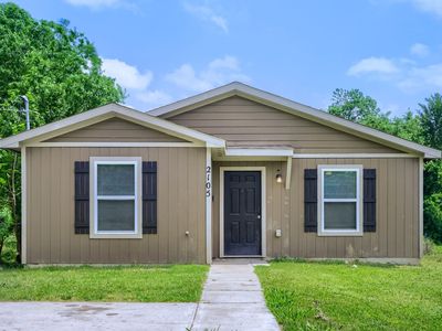 2105 Langford St, Greenville, TX, 75401