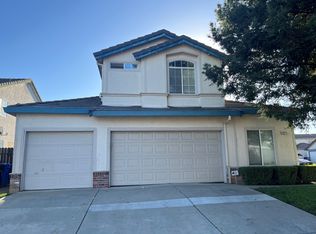 8975 Springhurst Dr, Elk Grove, CA 95624