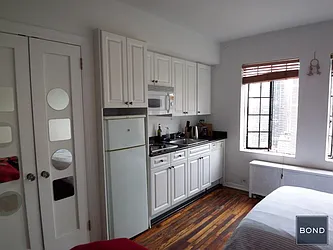 Rented by Bond New York