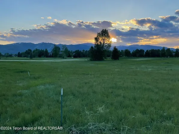 26 Rammell Rd, Victor, ID 83455