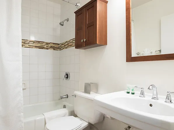 150 West 51st Street image 8 of 9