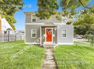 1302 Dunham St SE, Grand Rapids, MI 49506