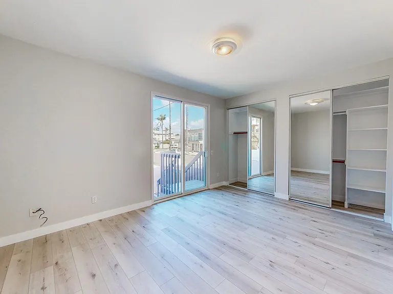192 Imperial Beach Blvd — Photo 28