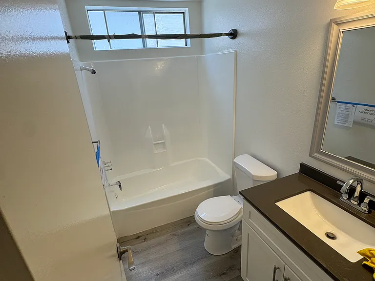 3725 Glendon Ave #101 — Photo 5