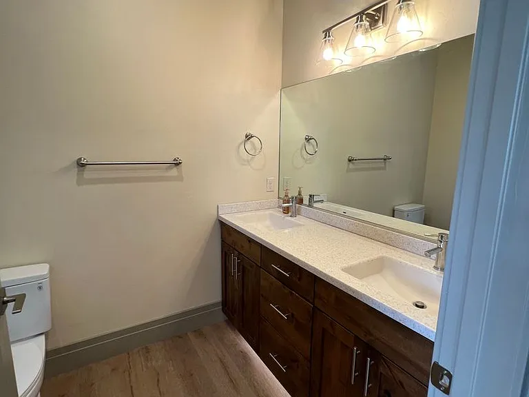 908 S Lincoln Ave #3 — Photo 10