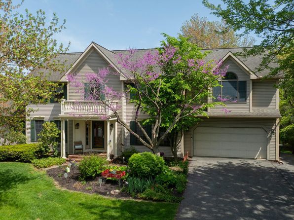 2701 Pendleton Dr, Lititz, PA 17543
