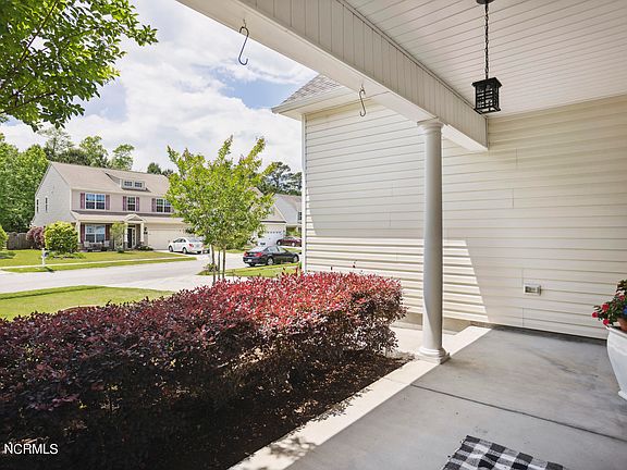 4th image of 174 N Palm Drive