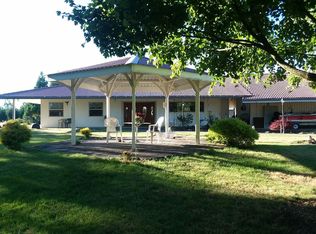 28797 Bailey Ln, Junction City, OR 97448