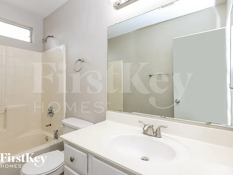 7547 W Comet Ave — Photo 13