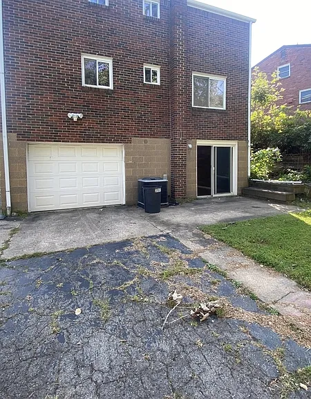 121 Lois Dr — Photo 23