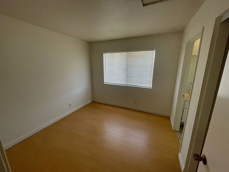 24399 Fiji Dr — Photo 5