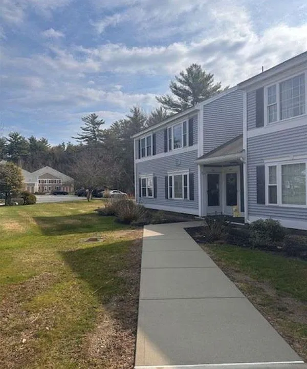 605 Springbrook Cir