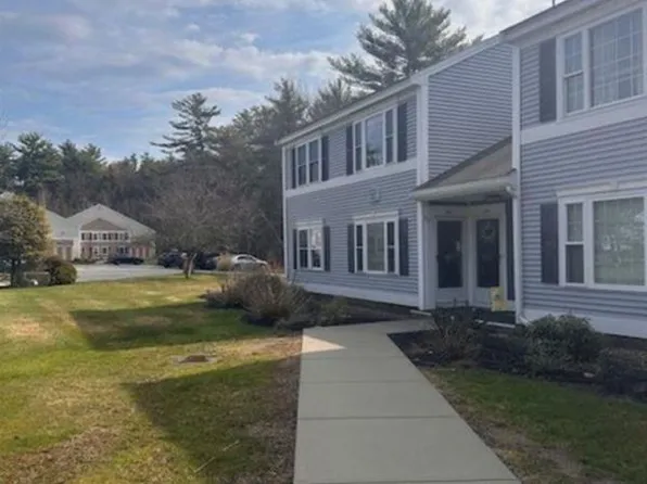 605 Springbrook Cir, Portsmouth, NH 03801