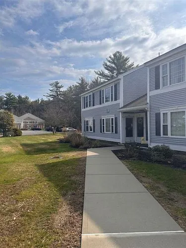 605 Springbrook Cir Photo 1