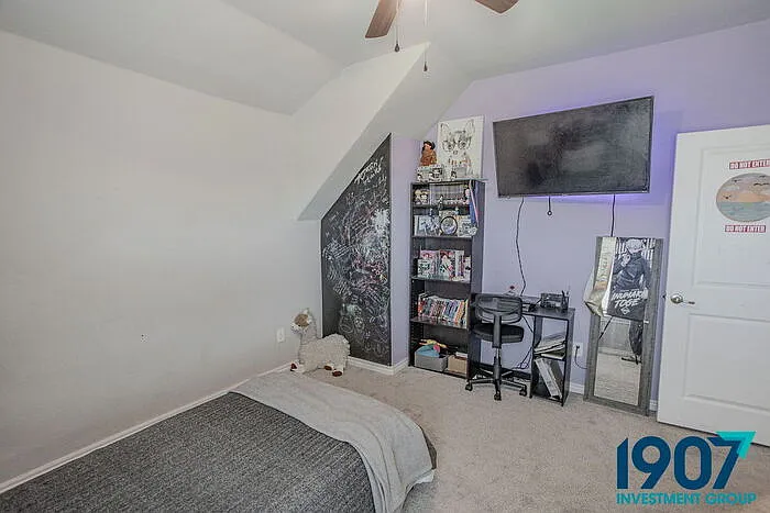 2501 Caden Ct — Photo 42
