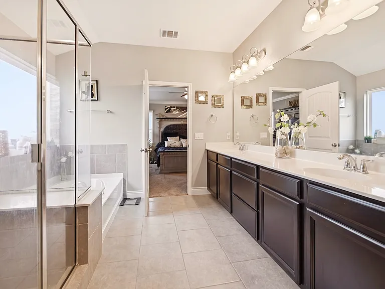 6813 Concho Crk — Photo 27