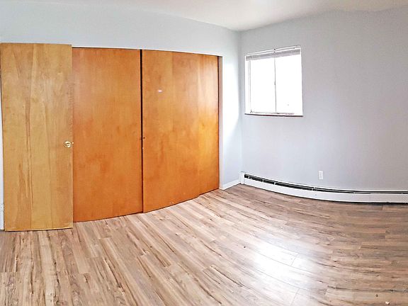 5th image of 15610 Madison Ave APT 105