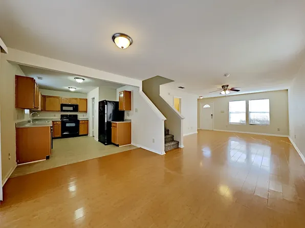 946 Littleton Dr, Concord, NC 28025