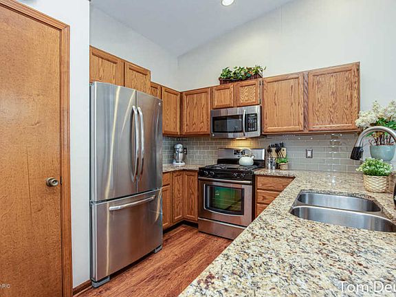 4th image of 113 Grand Village Ct SW #30