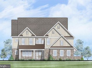 208 Bellflower Ln, Newtown Square, PA 19073