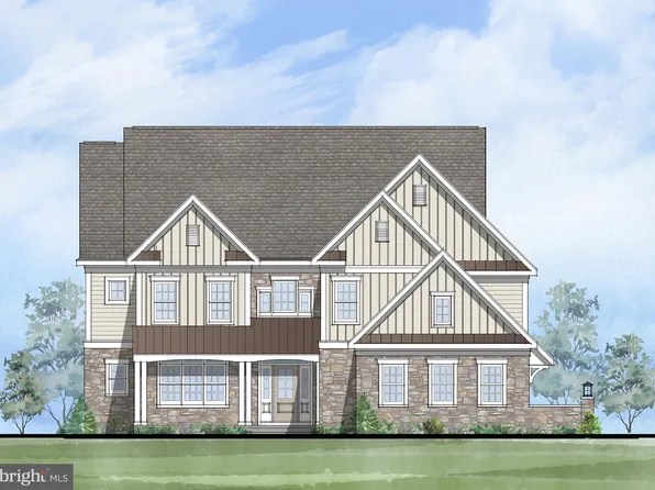 208 Bellflower Ln, Newtown Square, PA 19073