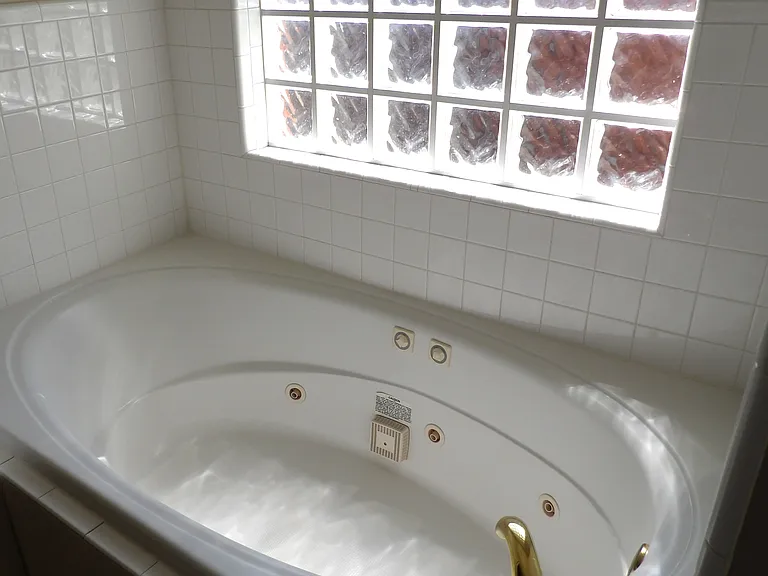 405 SE Lancelot Ln — Photo 11